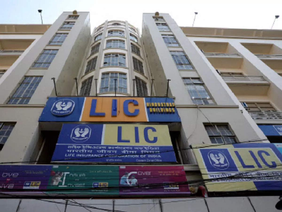 LIC owned Rs 9.3 lakh crore worth of shares in Q1; here are the stocks it bought & sold