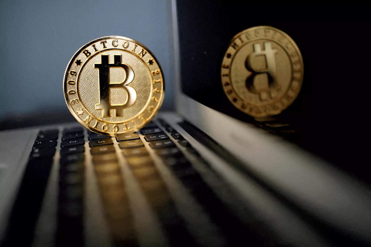 Dorsey-led Block posts quarterly loss on bitcoin slump; shares drop