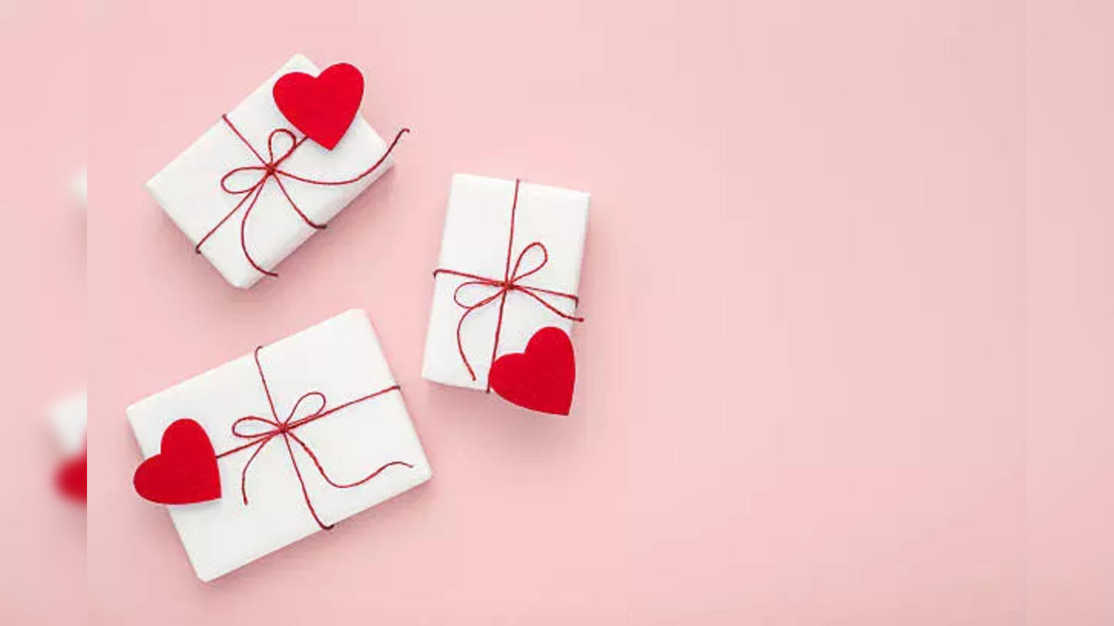 TIED RIBBONS Valentine Gift for Girlfriend Boyfriend Girls Boys Husband  Wife Him Her - Special (Heart Shape Teddy Gift Box with Heart Cushion Card)  - Valentine Day Gift Combo : Amazon.in: Home