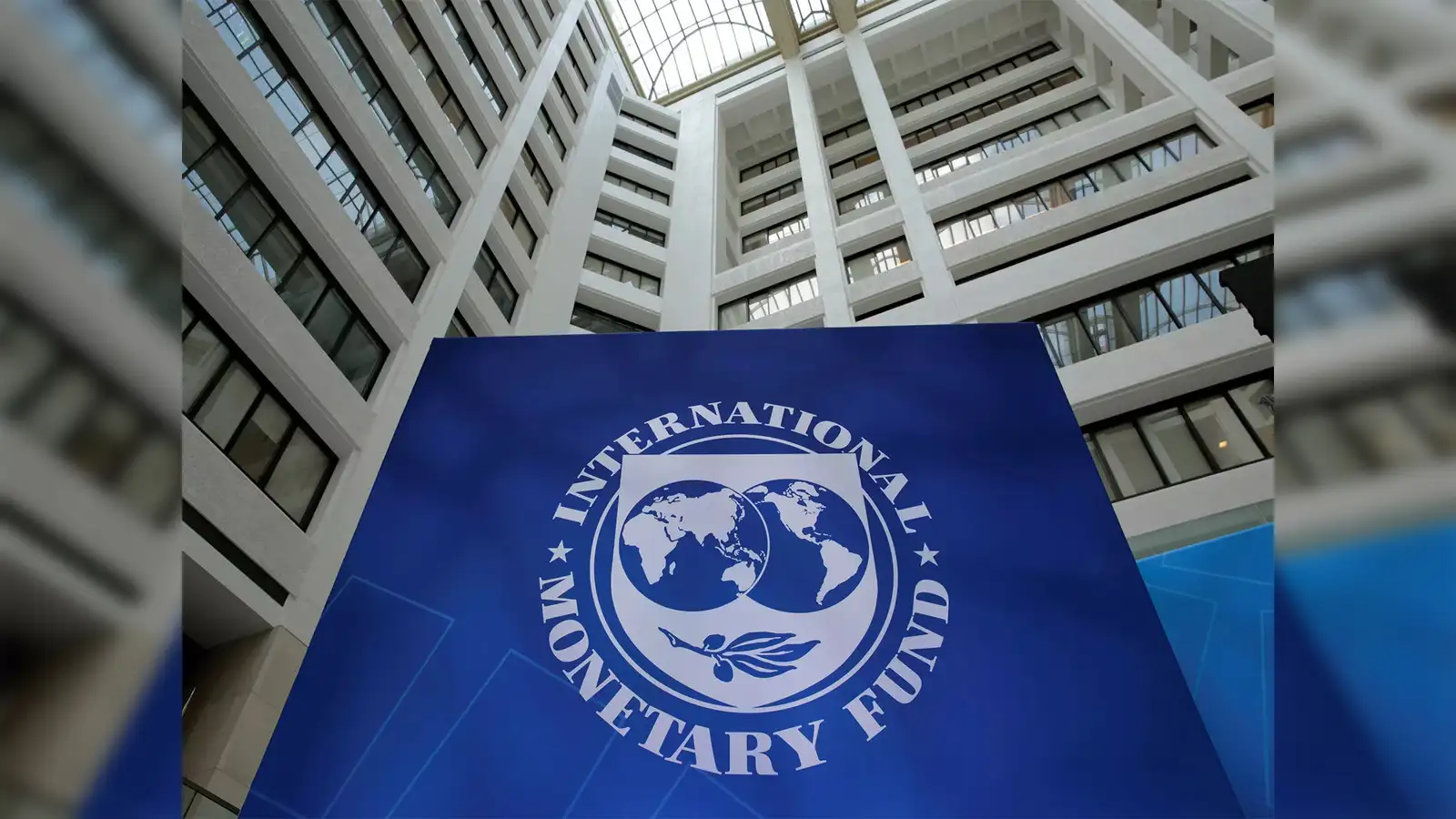 IMF approves Pakistan loan review, clears $1.2 billion in new disbursements  - The Economic Times