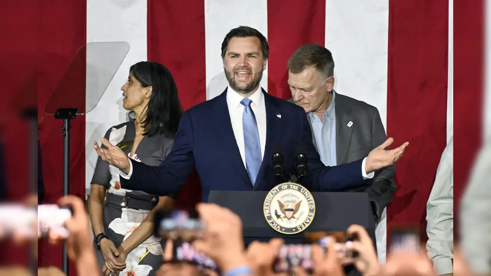 jd vance 2028 bid: With key moves, JD Vance positions himself as the clear  favorite for the 2028 GOP presidential nomination; here's what he's doing -  The Economic Times