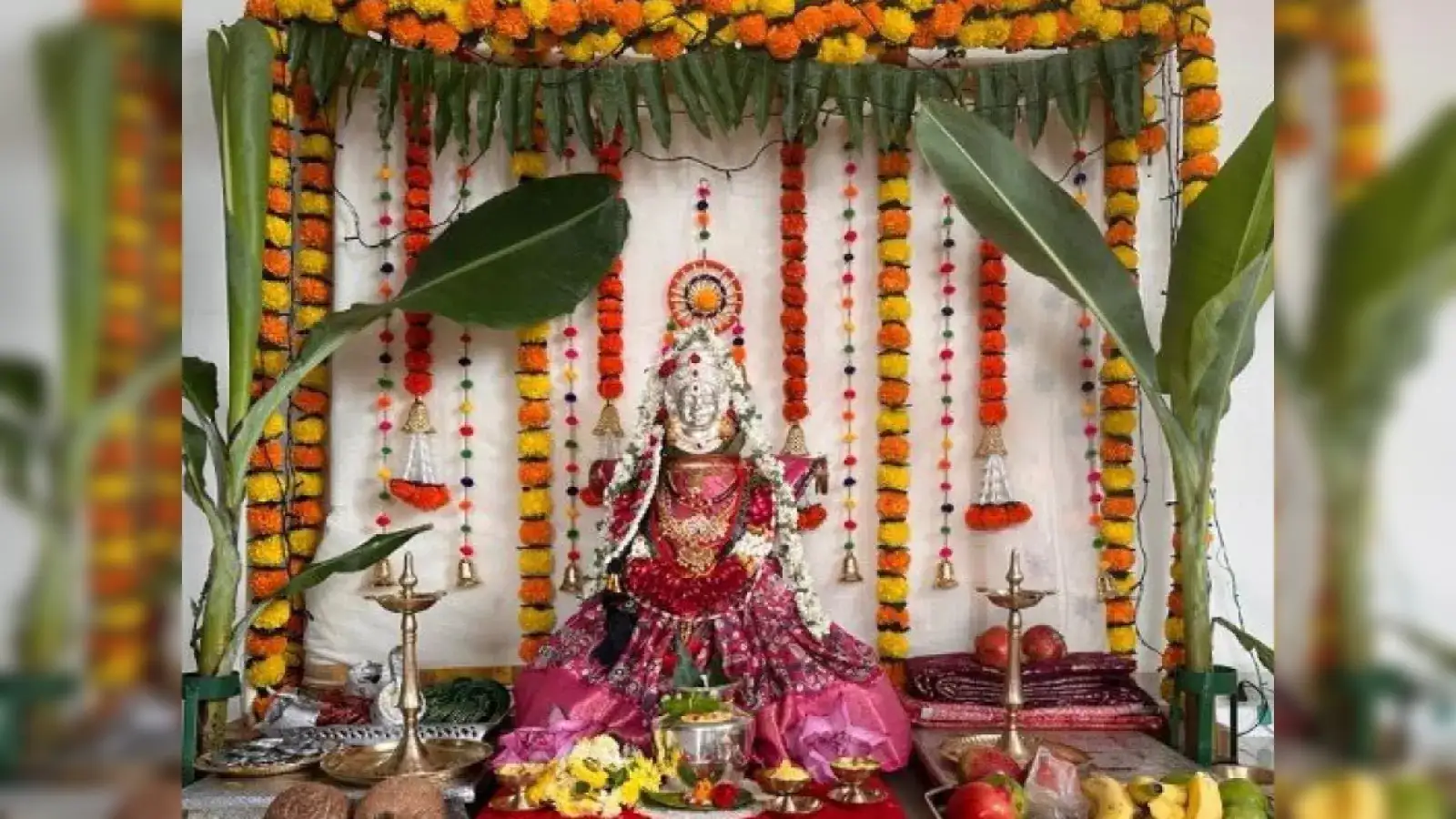 Varalaxmi Vratham 2024: Muhurat, significance, puja rituals, mantras - The  Economic Times
