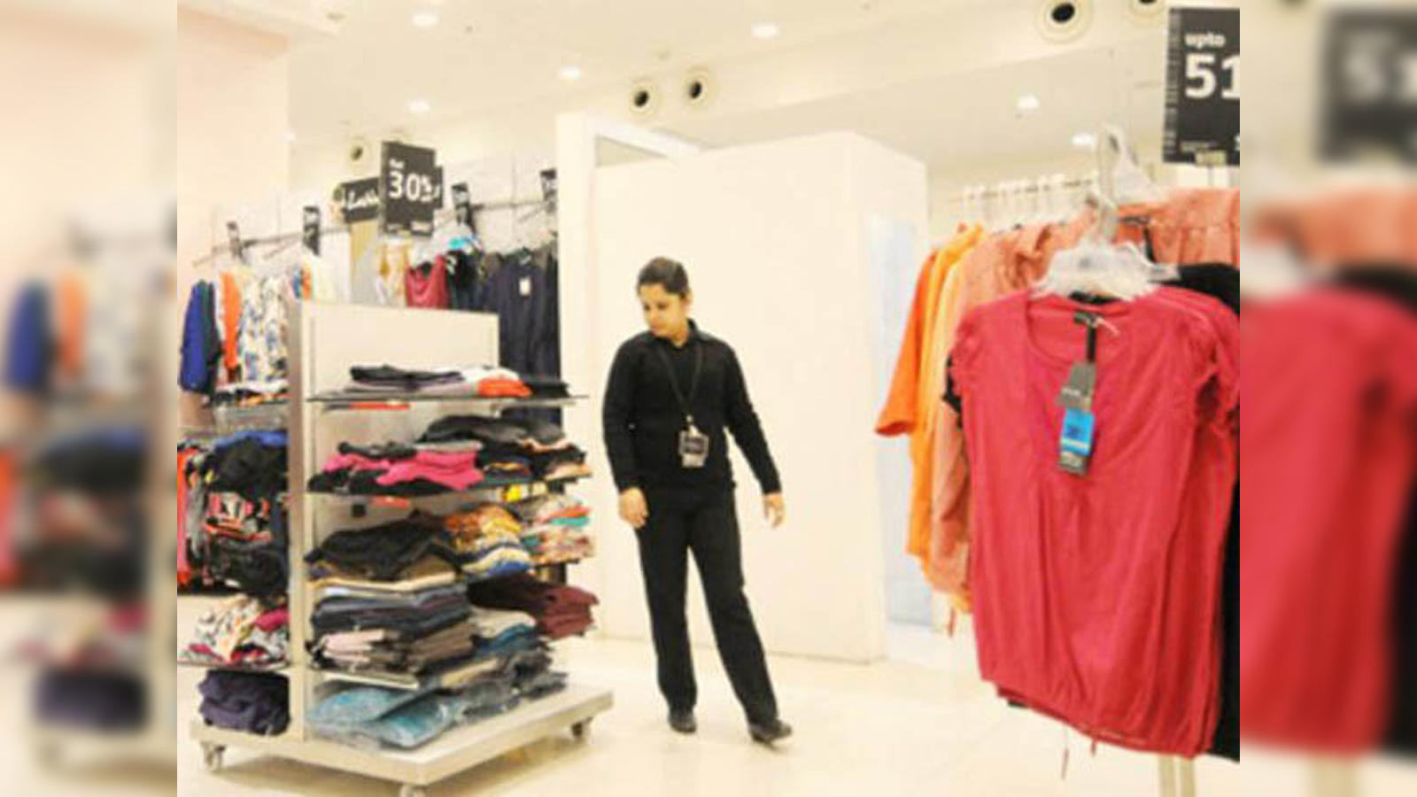 Reliance Trends - Clothing Store in Kolkata