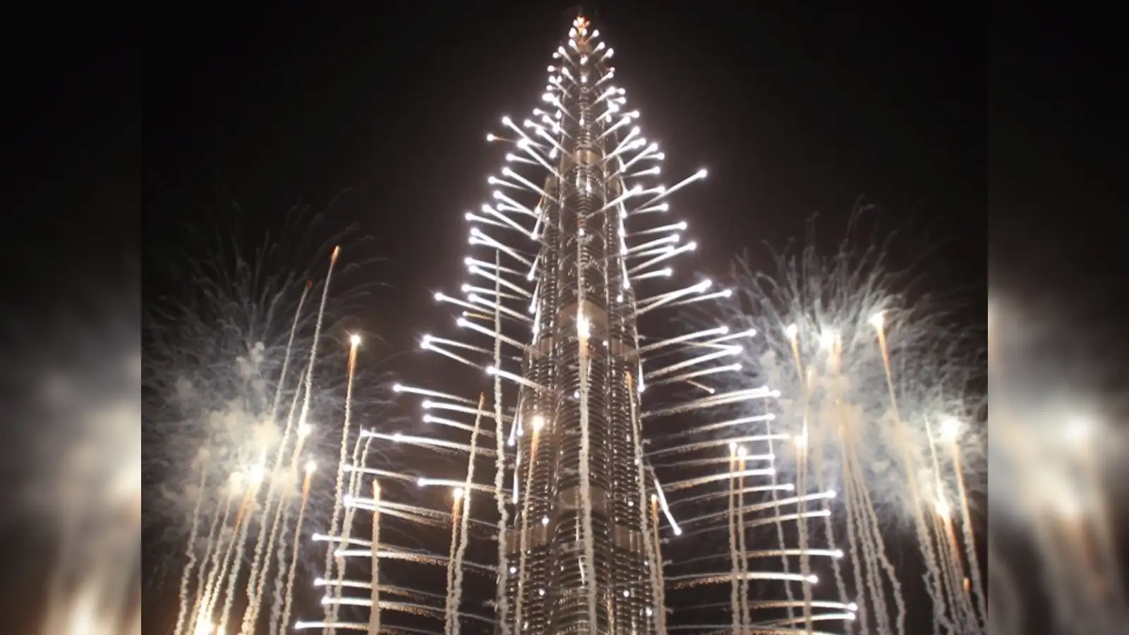 Fireworks at Burj Khalifa