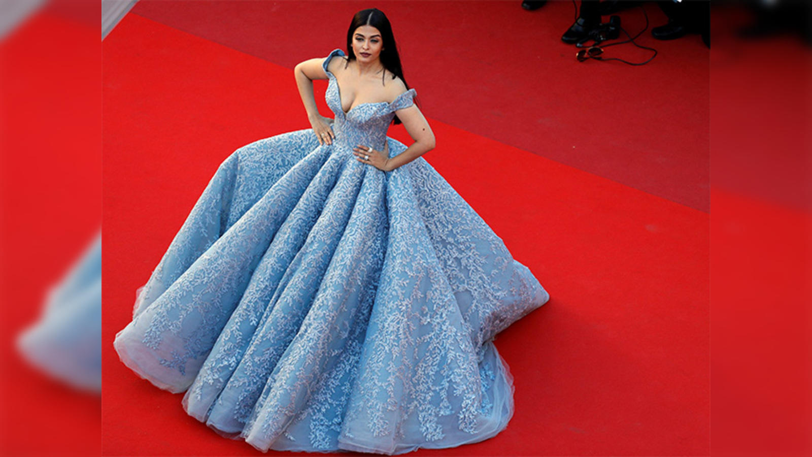Aishwarya Rai's Best Gowns At Cannes- Boldsky