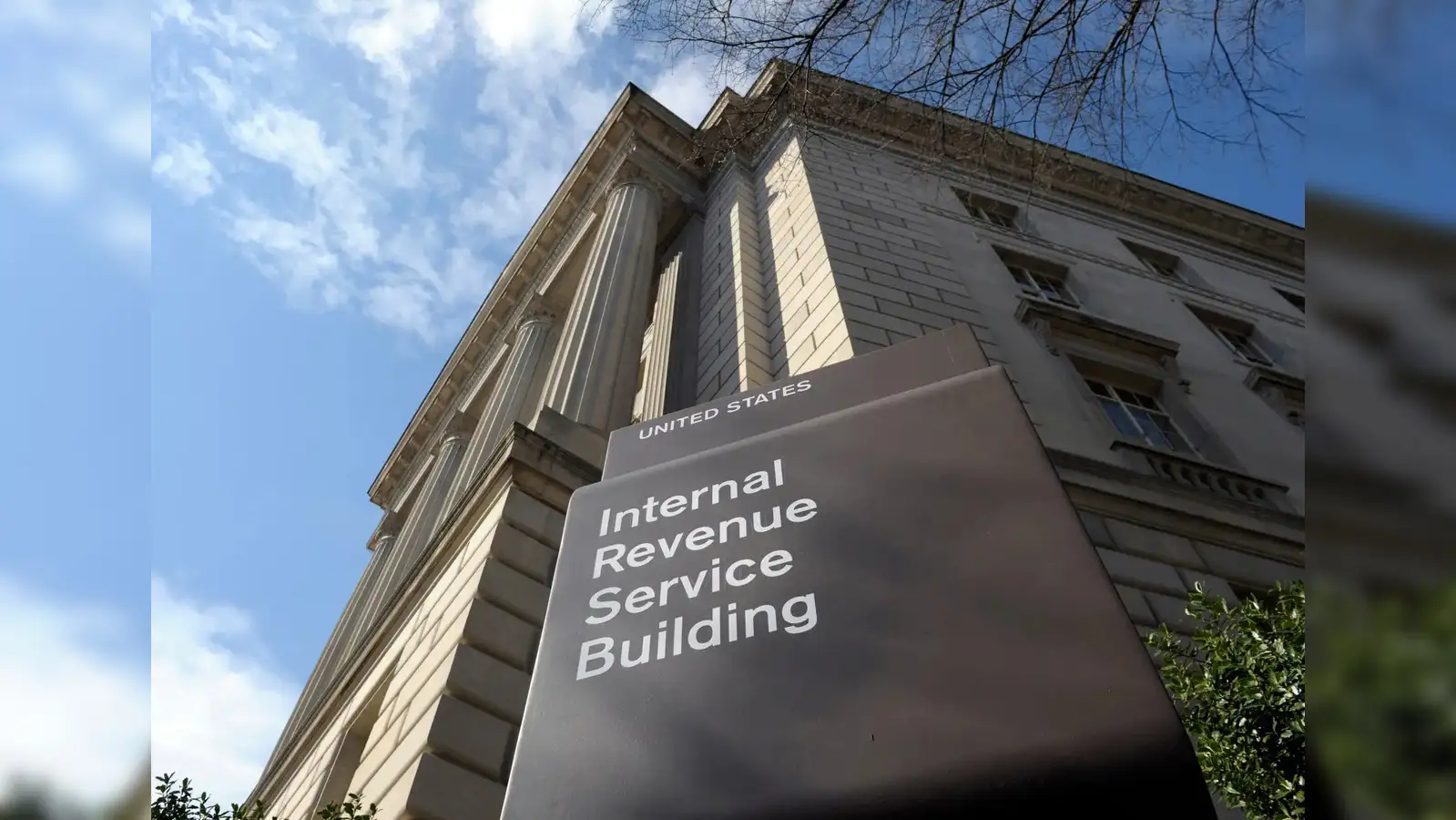 Are tips tax-free now in the US? IRS announces deduction for tip workers - but there’s a catch; Eligibility rules and deduction limits explained