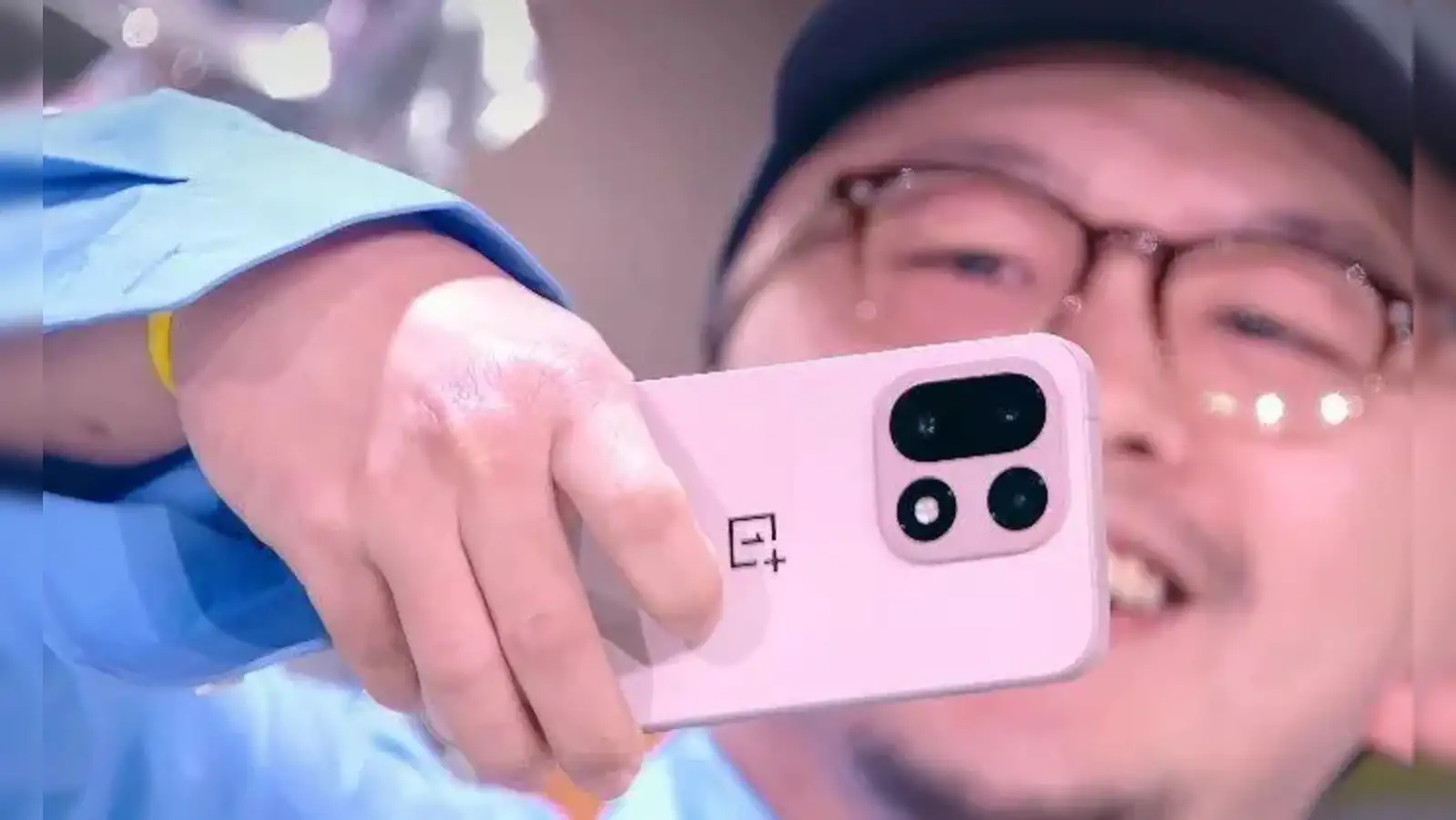 oneplus 15 design leak: OnePlus 15 design finally leaks, and its  underwhelming, say early viewers - The Economic Times