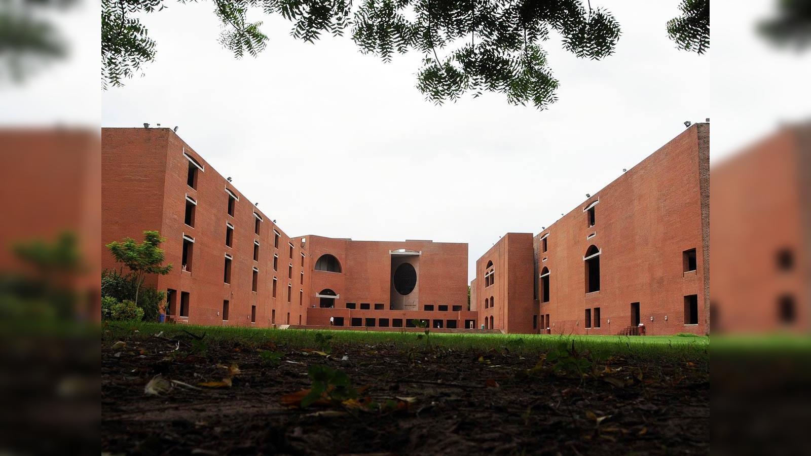 IIM Ahmedabad wallpaper | Exam motivation, Vision board pics, Vision board  inspiration