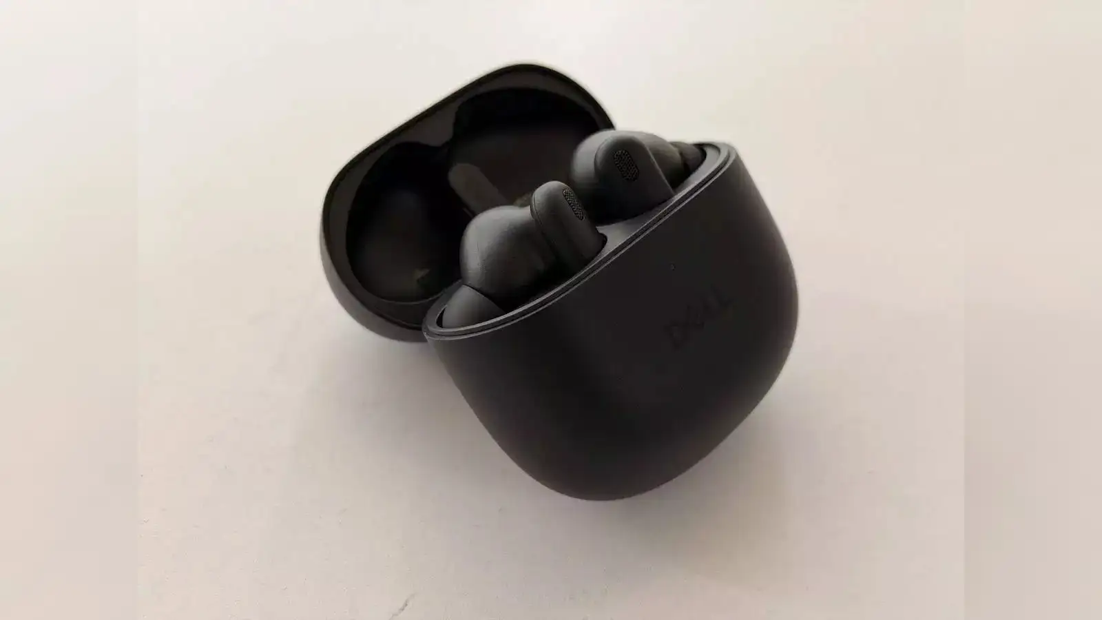 Dell Pro Plus Earbuds EB525 review: A productivity tool disguised