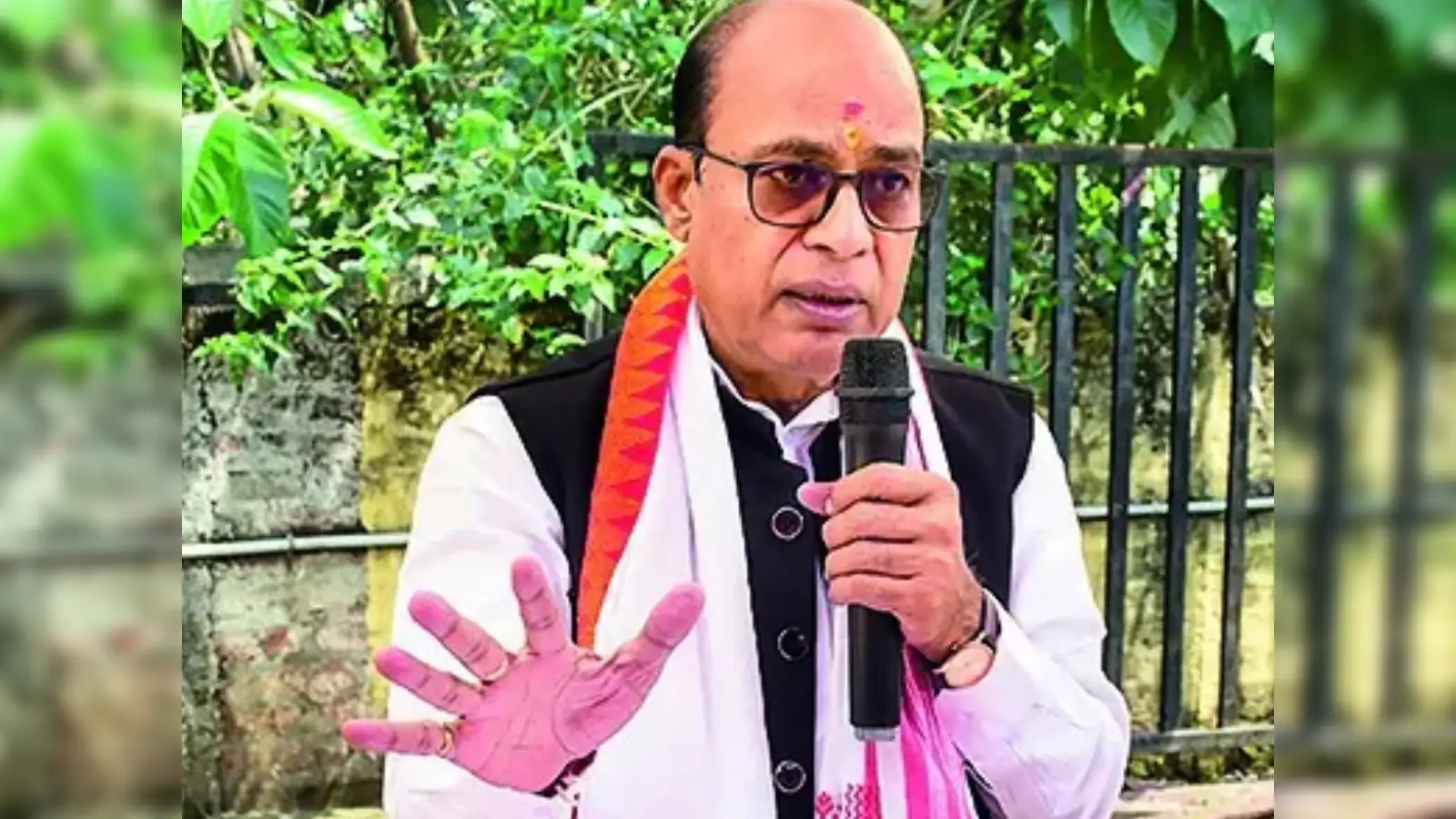 Assam Polls: Outsider tag, beef row shape Guwahati Central contest