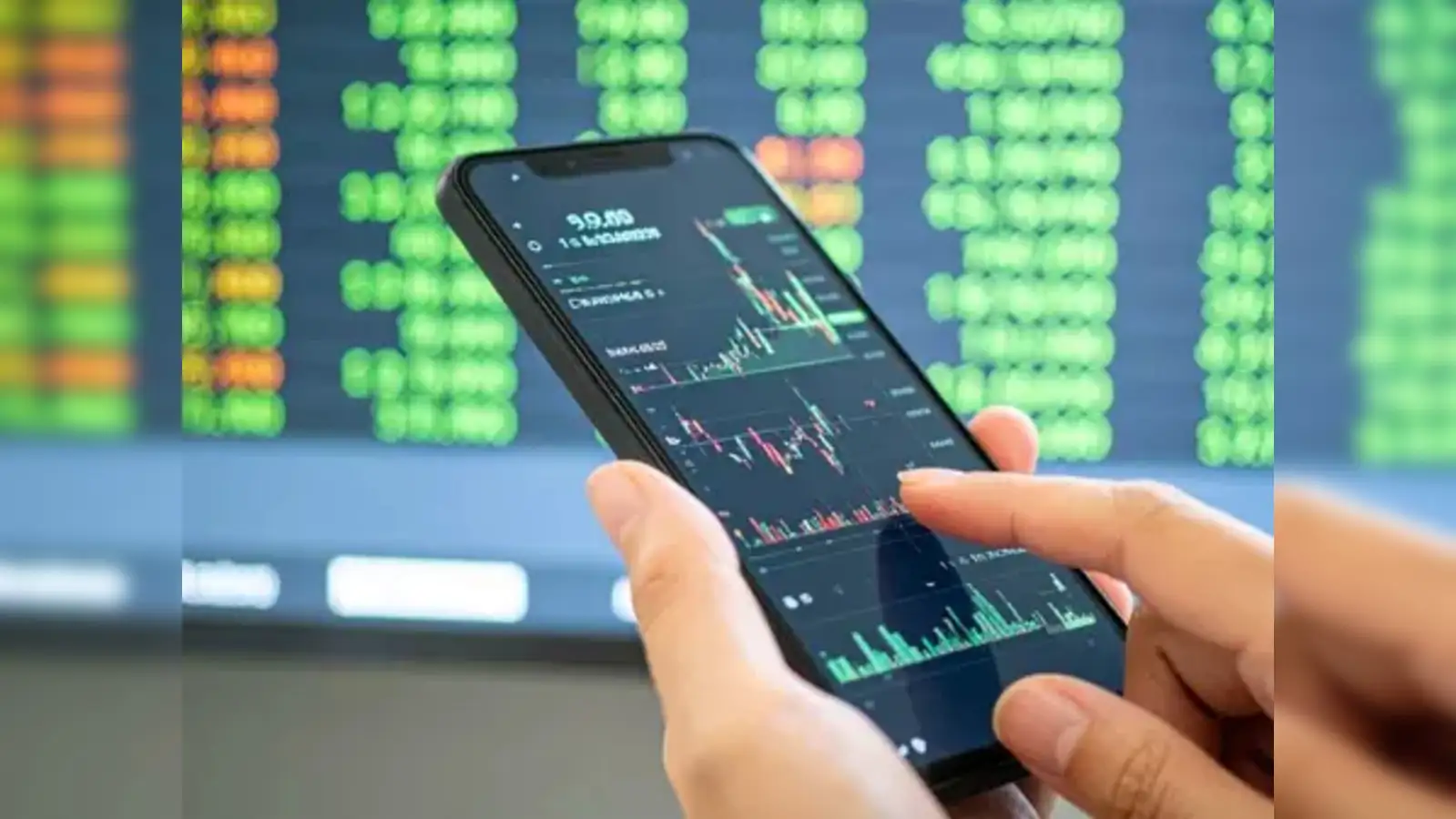 US stock market today: US stock market rallies today: Dow jumps over 500  points, S&P 500 up 1.07%, Nasdaq gains 1.37% as Apple stock surges &  investors await Netflix, Tesla, Intel, Coca-Cola