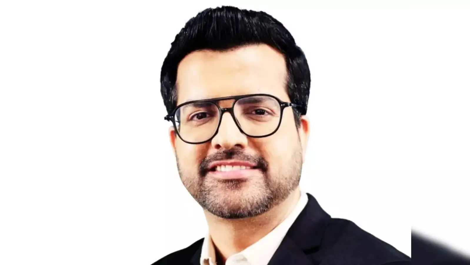 Mohan Sharma's Instagram, Twitter & Facebook on IDCrawl
