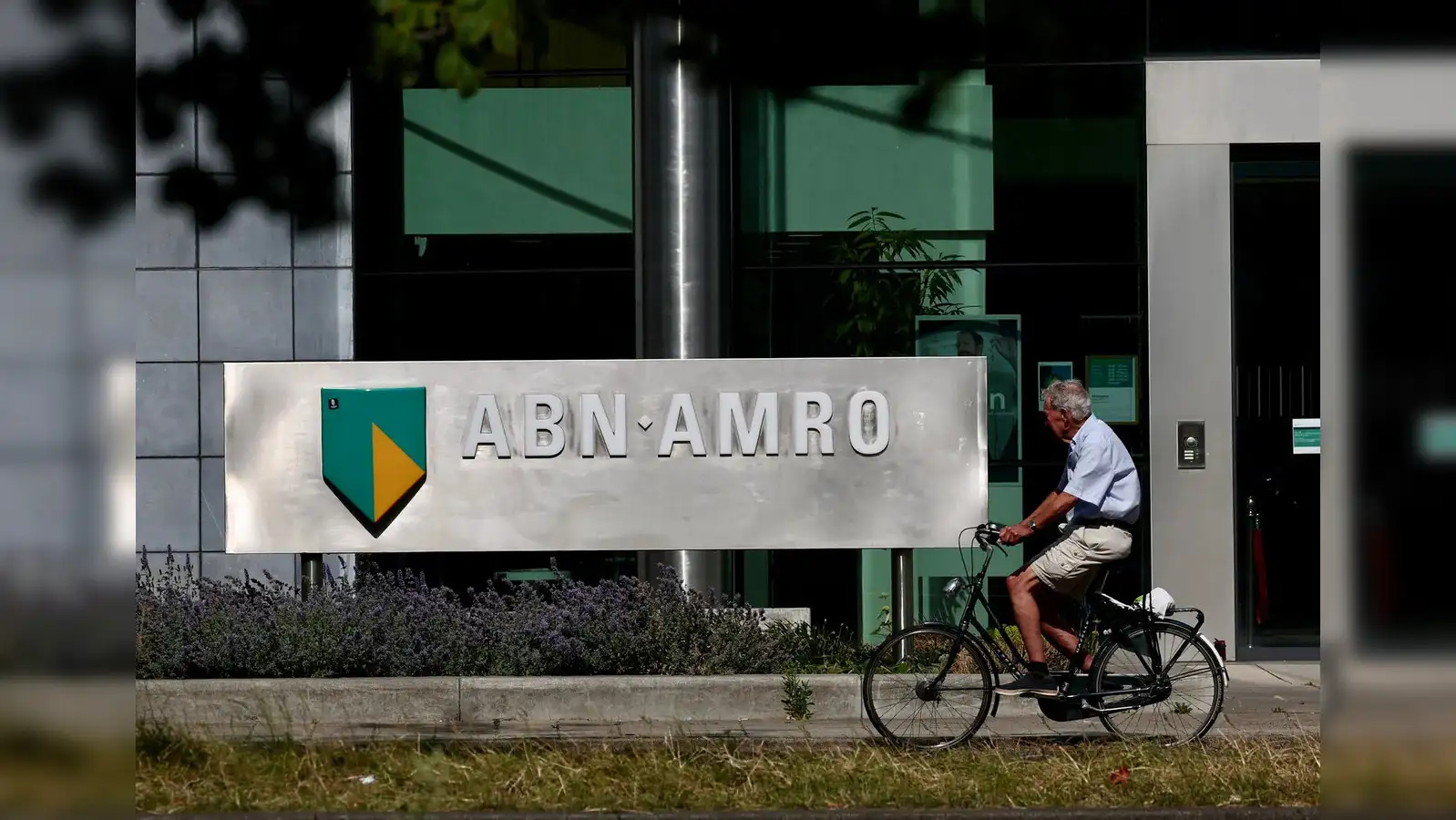 Dutch bank ABN Amro to cut 5,200 jobs by 2028 - The Economic Times