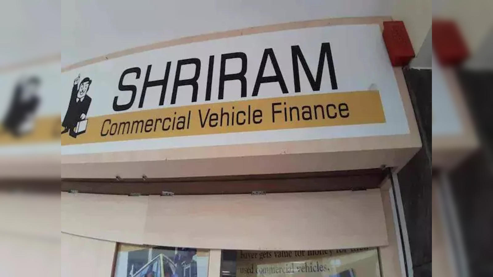 Top 7 Senior Citizen Investment Options in India| Shriram Finance