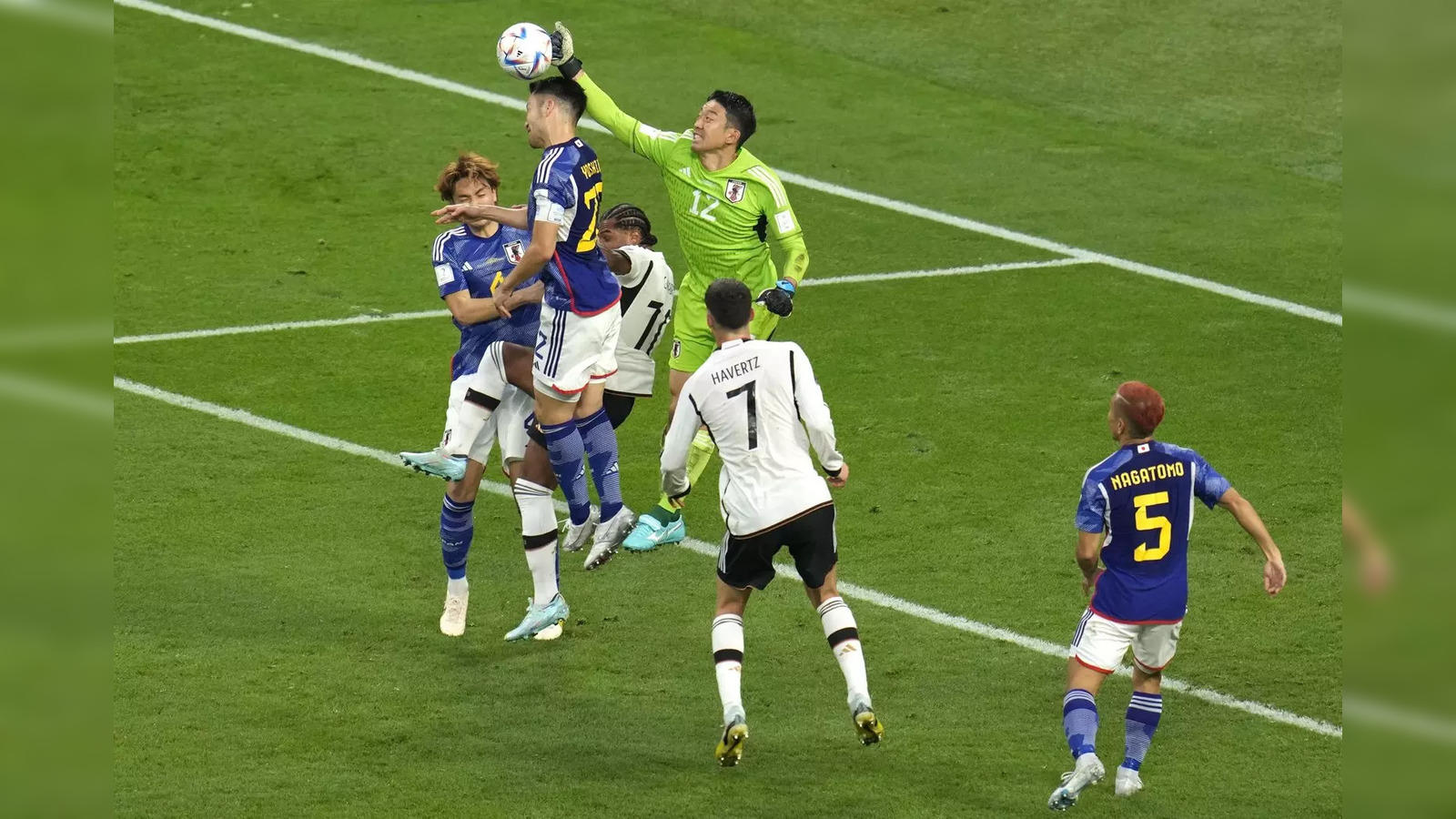 Japan's Ritsu Doan scores goal vs. Germany in 75