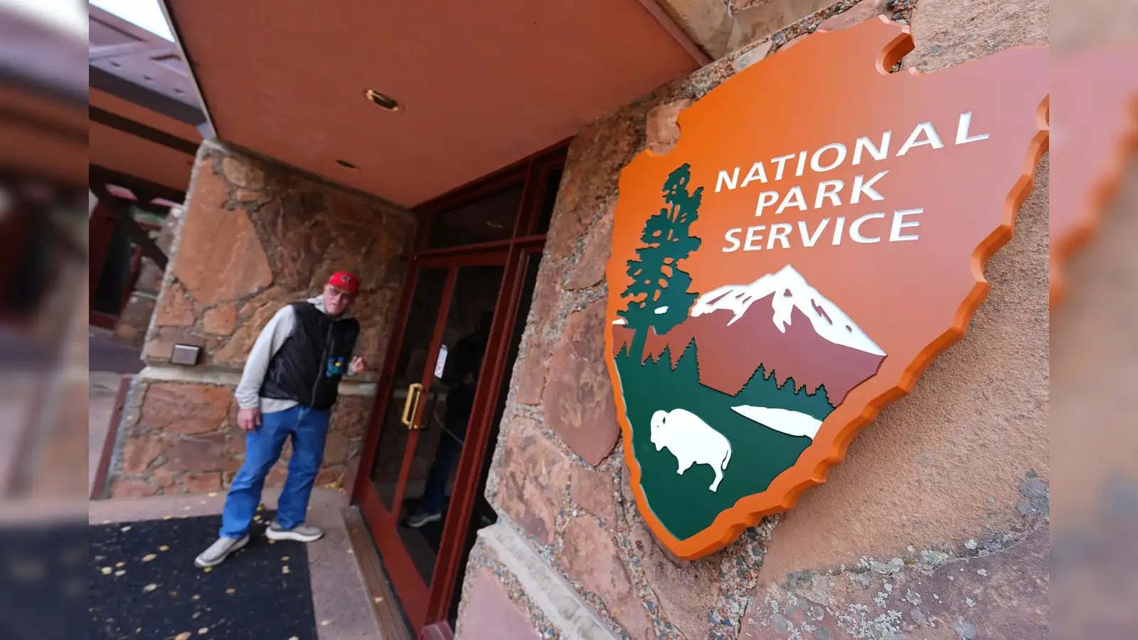 Visitors to US National Parks left guessing as shutdown begins - The  Economic Times
