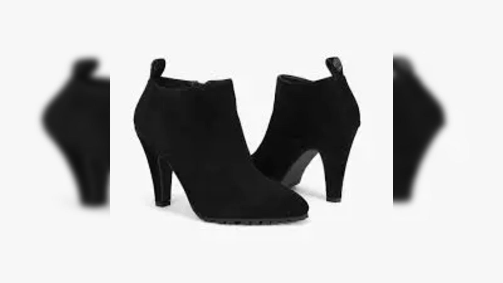Women's platformed high heeled boots in black | KYRA