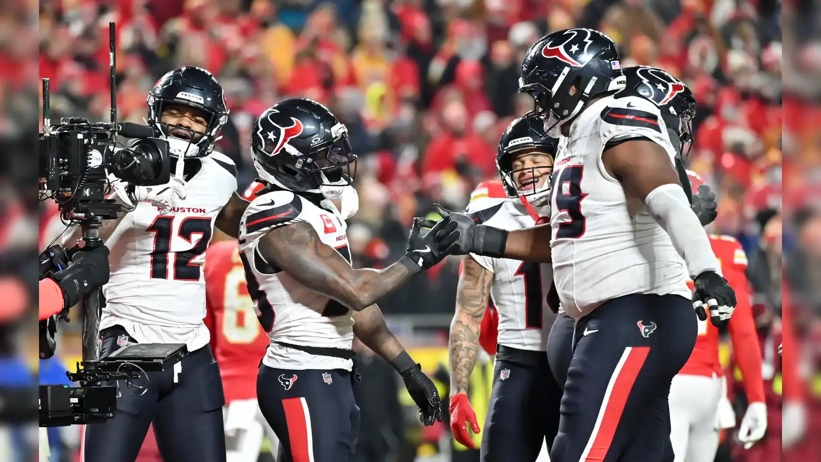 Texans vs Chiefs: Texans snap Chiefs' 9-year AFC West streak with fifth straight win - The Economic Times