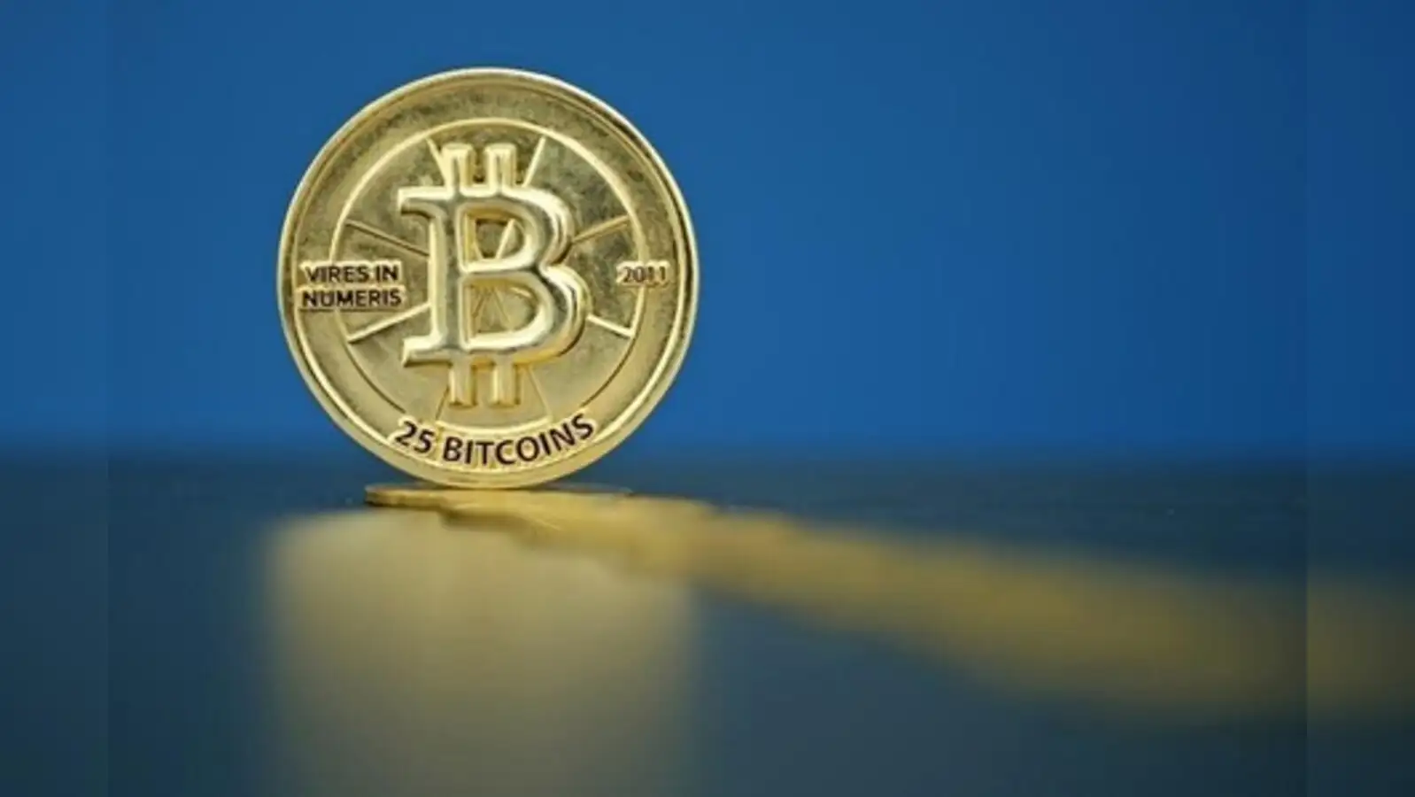 bitcoin: Temporary enthusiasm? Bitcoin suddenly spikes to top $5,000 - The  Economic Times