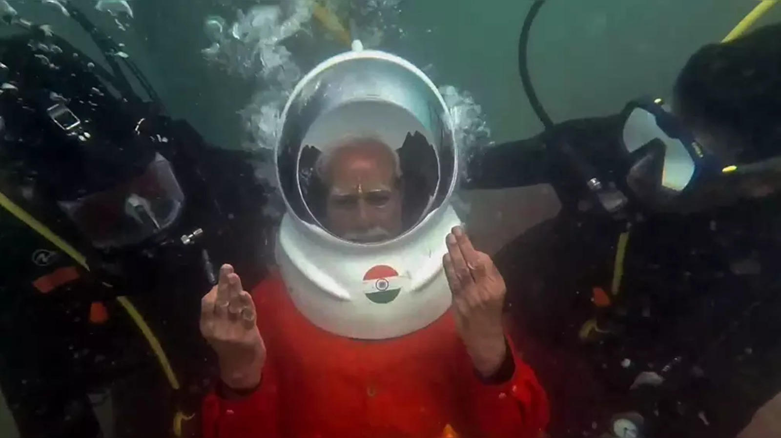 At times he goes under sea to perform': Rahul Gandhi 'mocks' PM