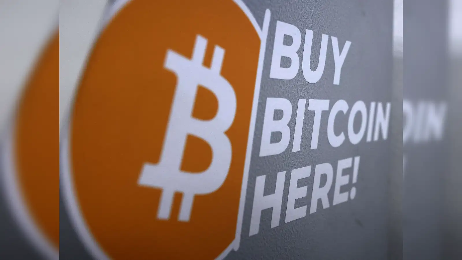 bitcoin: Bitcoin stages bounceback following brutal Black-Friday selloff -  The Economic Times