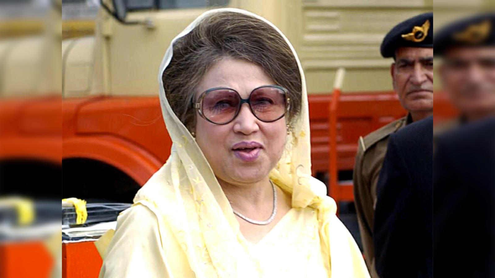 Former Bangladesh PM Khaleda Zia critical, not able to walk on her own: BNP  leader - The Economic Times