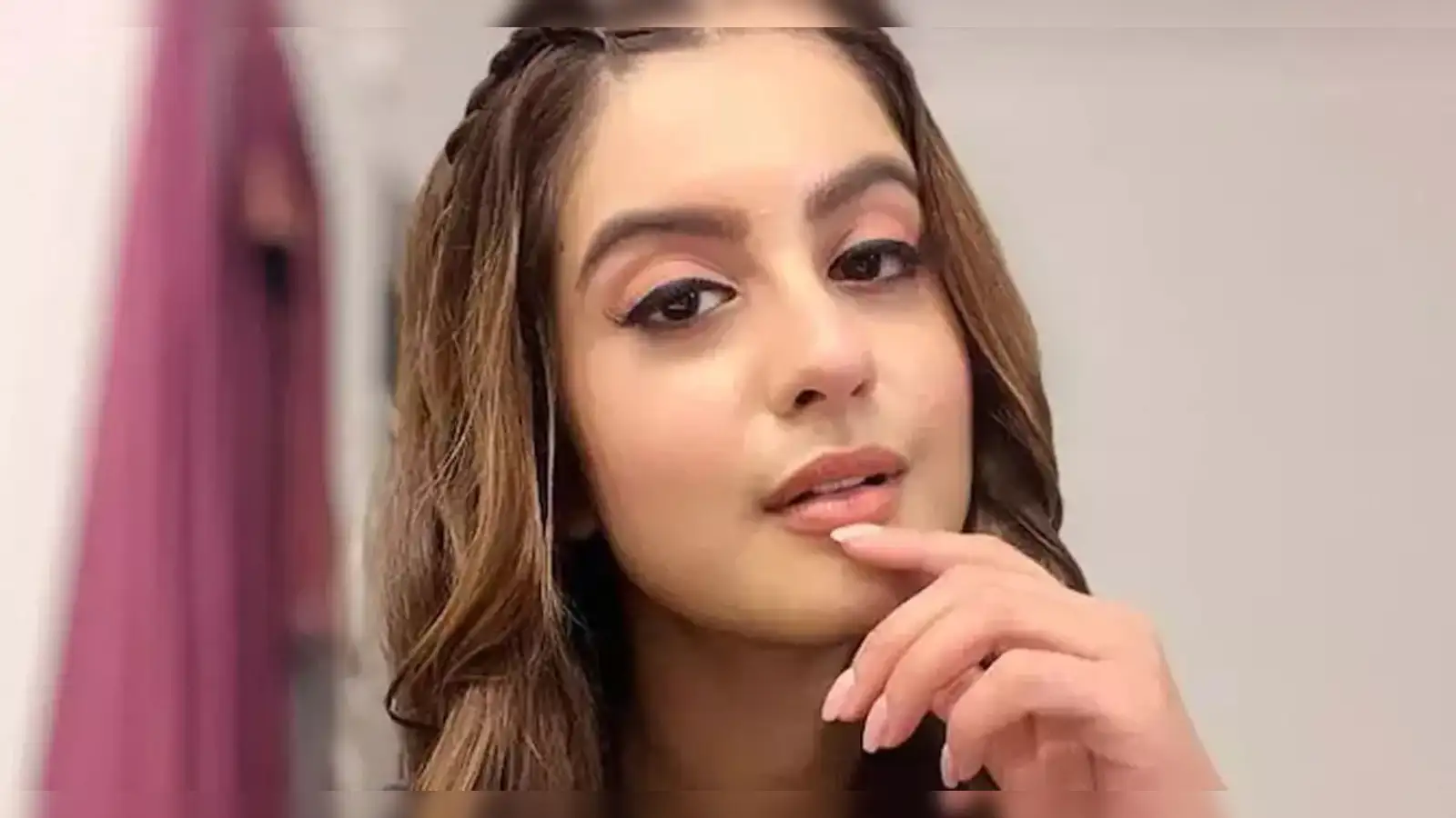 Tunisha Sharmas death: Who is Sheezan Khan, co-actor arrested on charge of  suicide abetment - The Economic Times