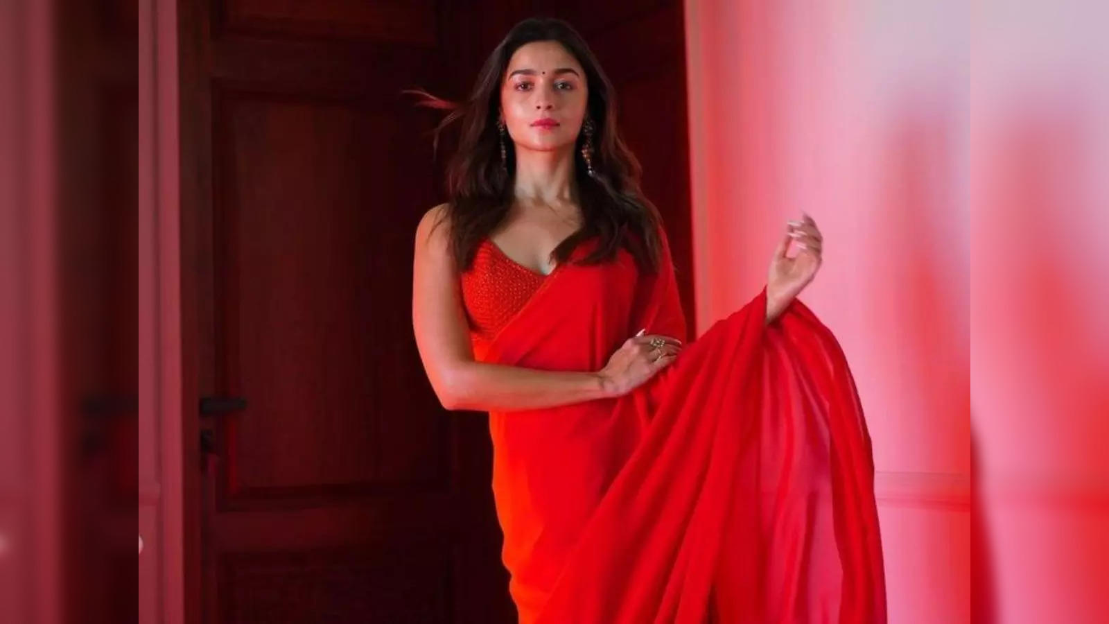 1600px x 900px - alia bhatt: Deepfake: Actress Alia Bhatt morphed video gets attention  online; increases concern over misuse of technology - The Economic Times