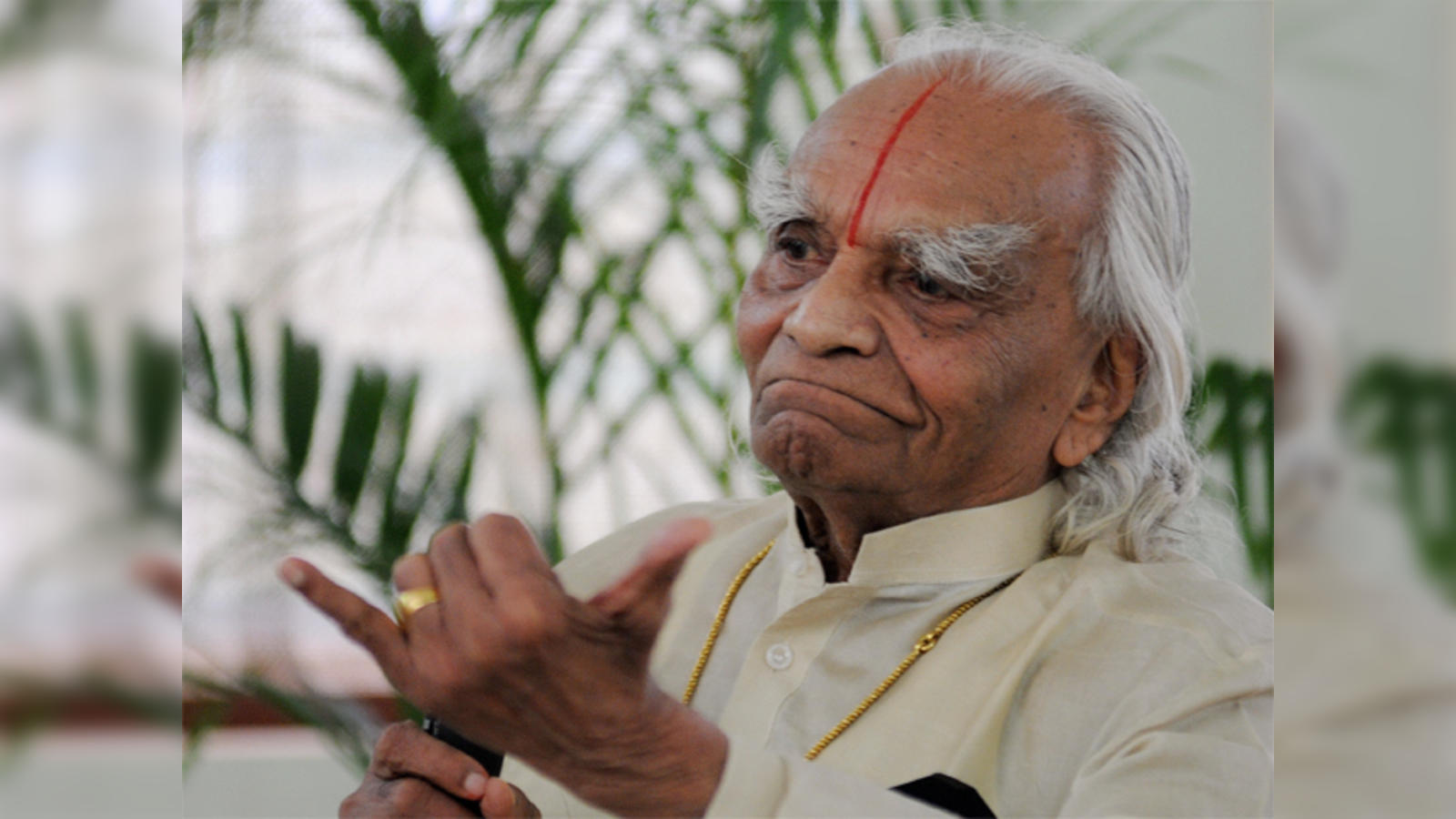 B.K.S. Iyengar — Indian yoga guru who popularized practice around the globe  — dies at 95 – New York Daily News