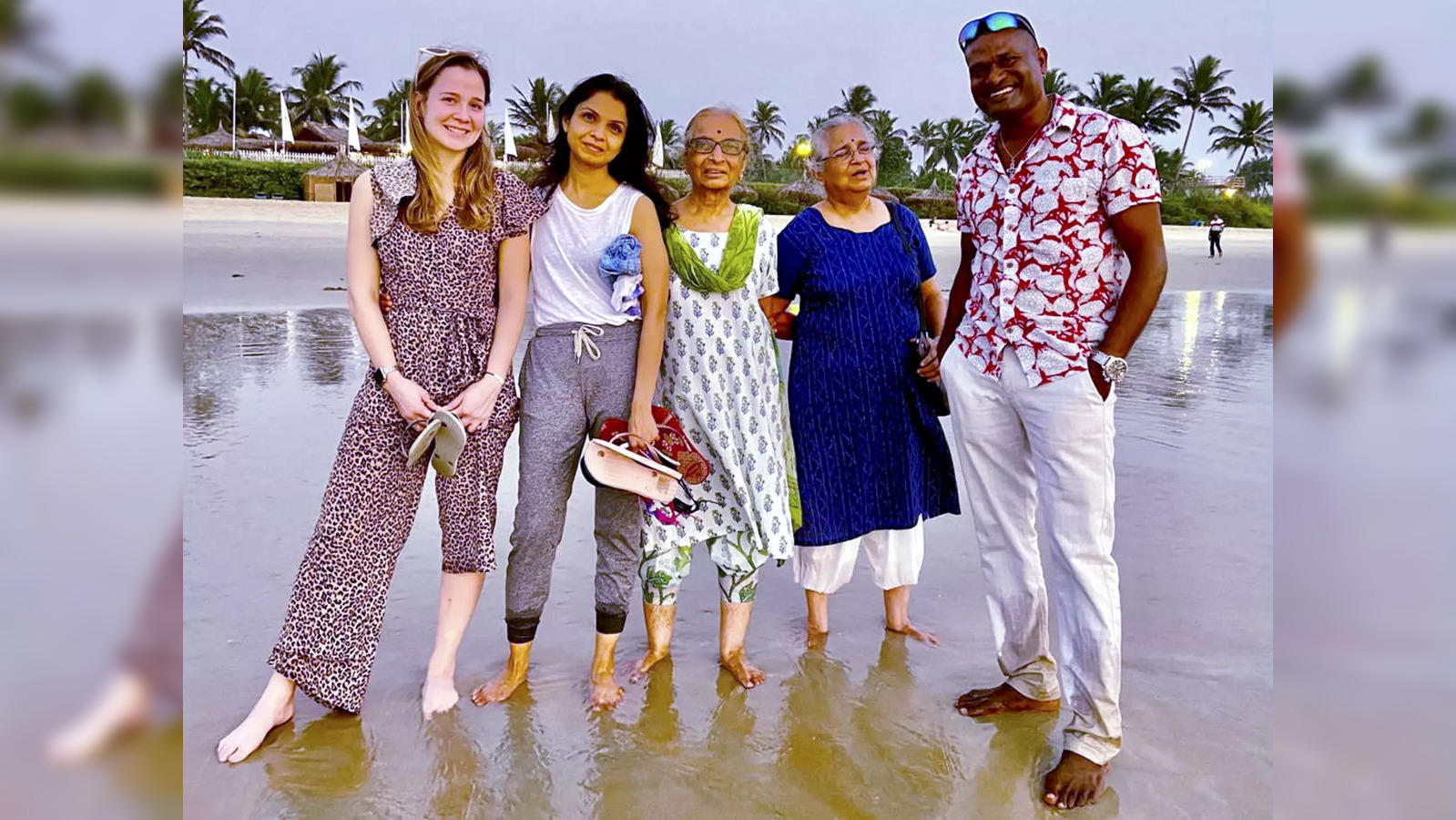 goa: UK first lady, mother, kids spotted holidaying in Goa - The Economic  Times