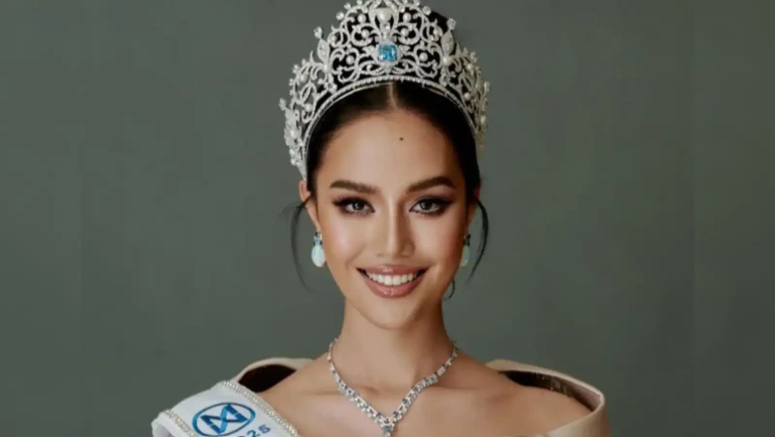 Opal Suchata Chuangsri from Thailand crowned Miss World 2025: Check her  age, education, other achievements - The Economic Times