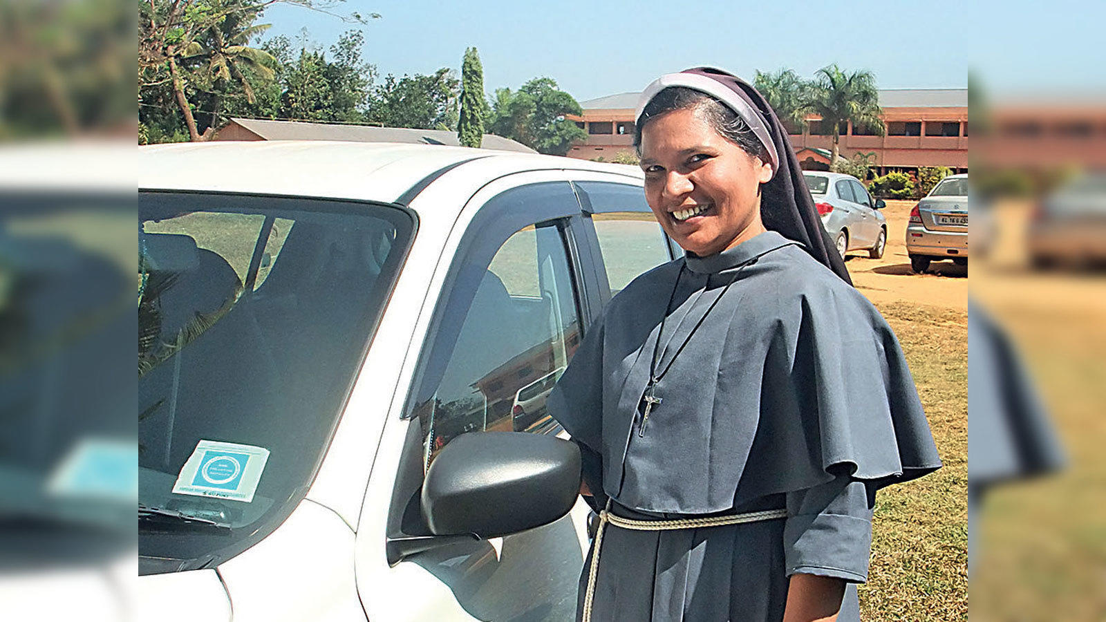 Meet Sister Lucy Kalapura, the nun whom the Catholic Church of Kerala is  bent on reining in - The Economic Times