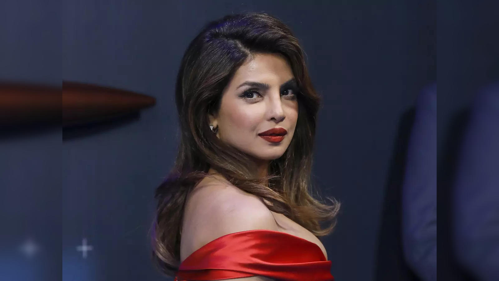 1600px x 900px - priyanka chopra: From reel to real: Priyanka Chopra reveals that she ended  up dating actors with whom she shared screen space - The Economic Times