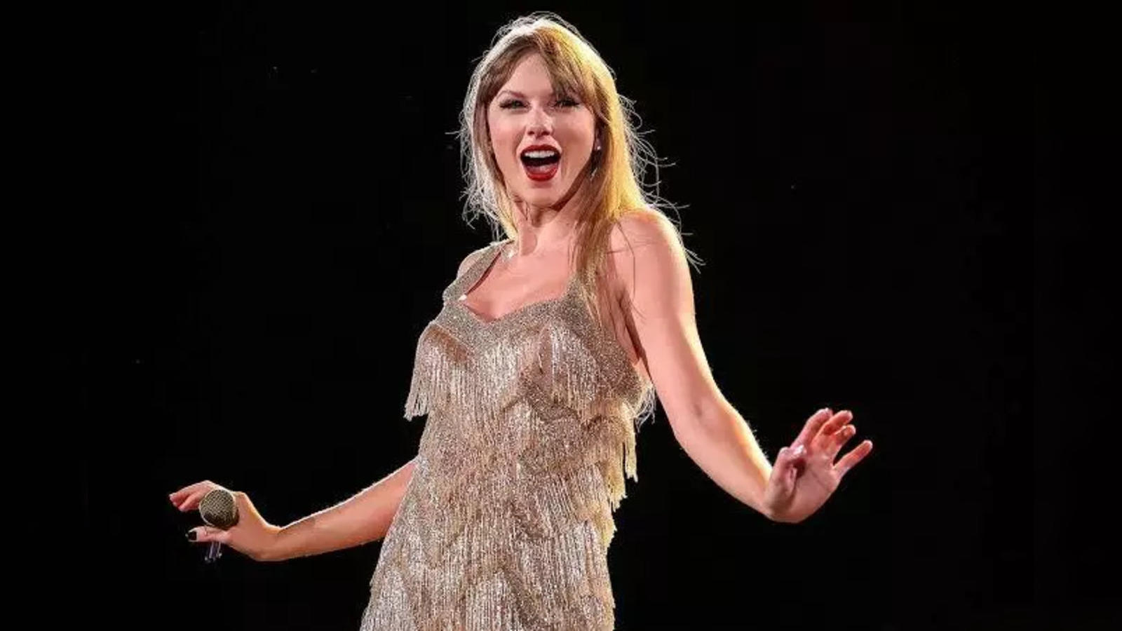 Taylor Swift Will Play Some Surprise Songs Multiple Times on Tour