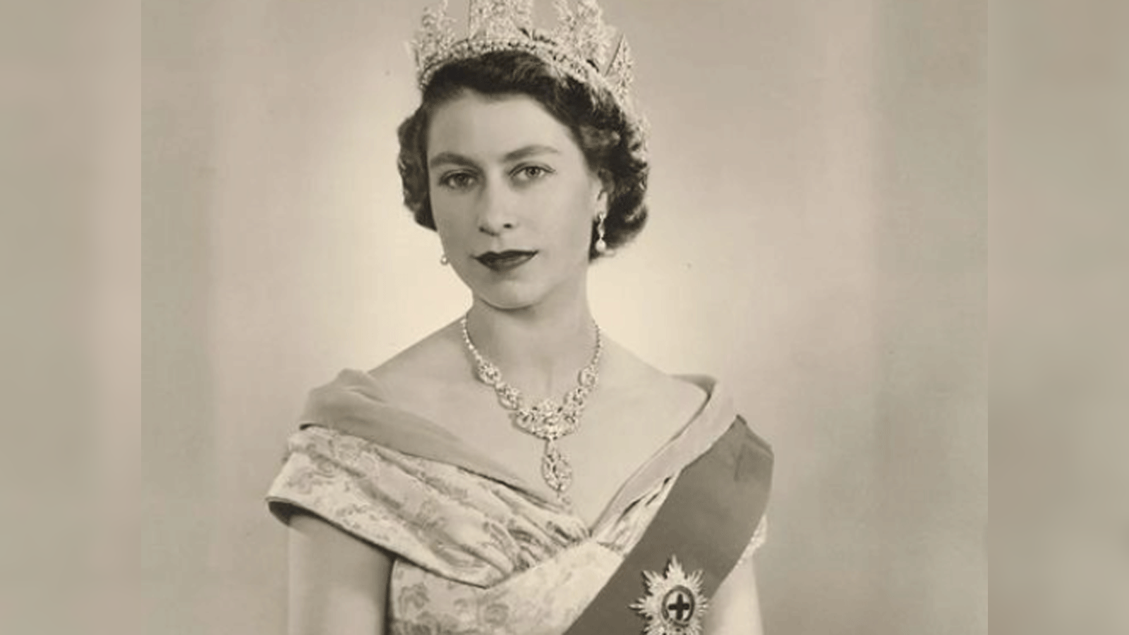 When Nizam of Hyderabad gave Queen Elizabeth a necklace