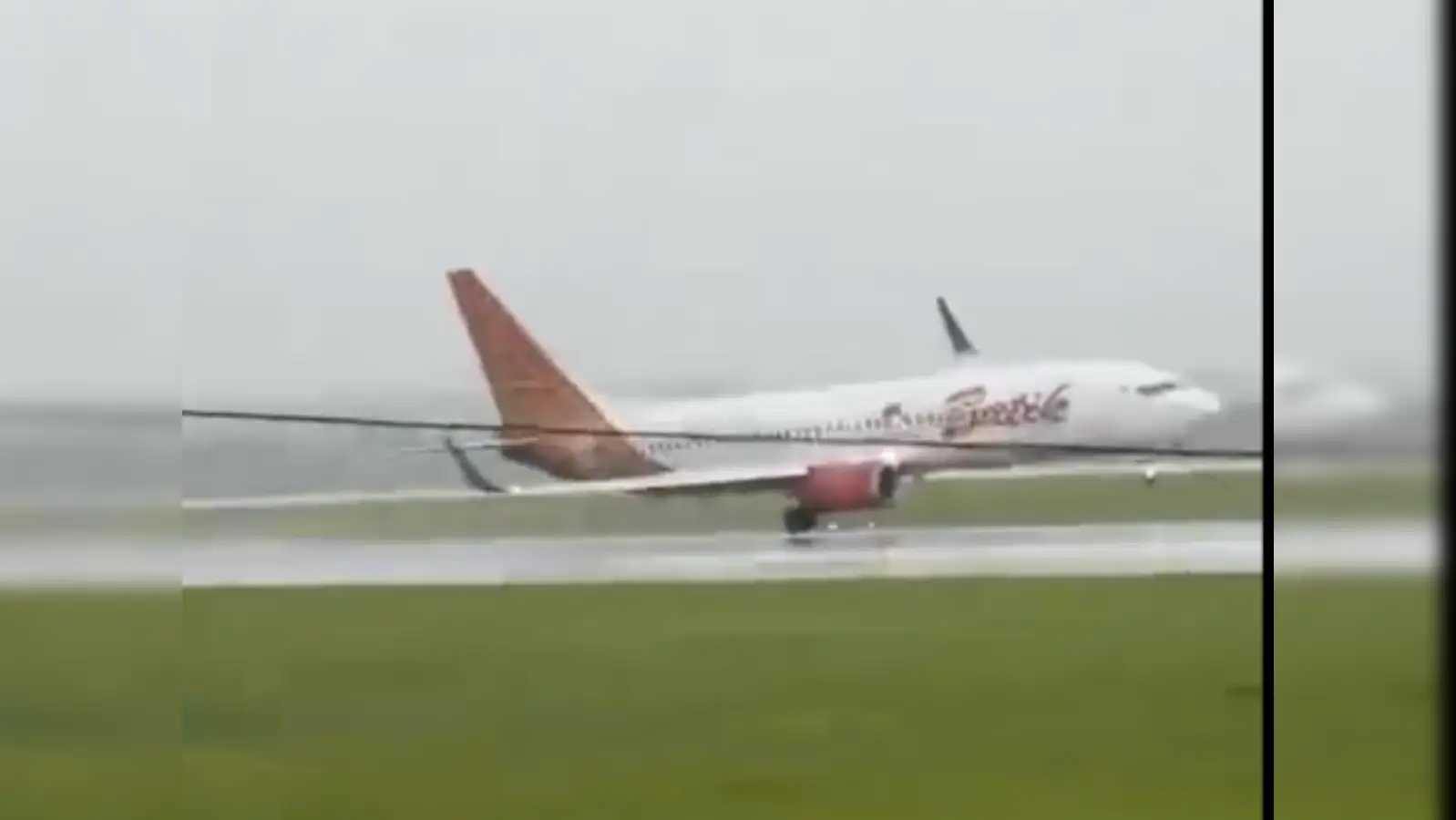 Boeing 737 plane avoids major crash amid torrential rain, strong wind in  Indonesia; watch viral video - The Economic Times