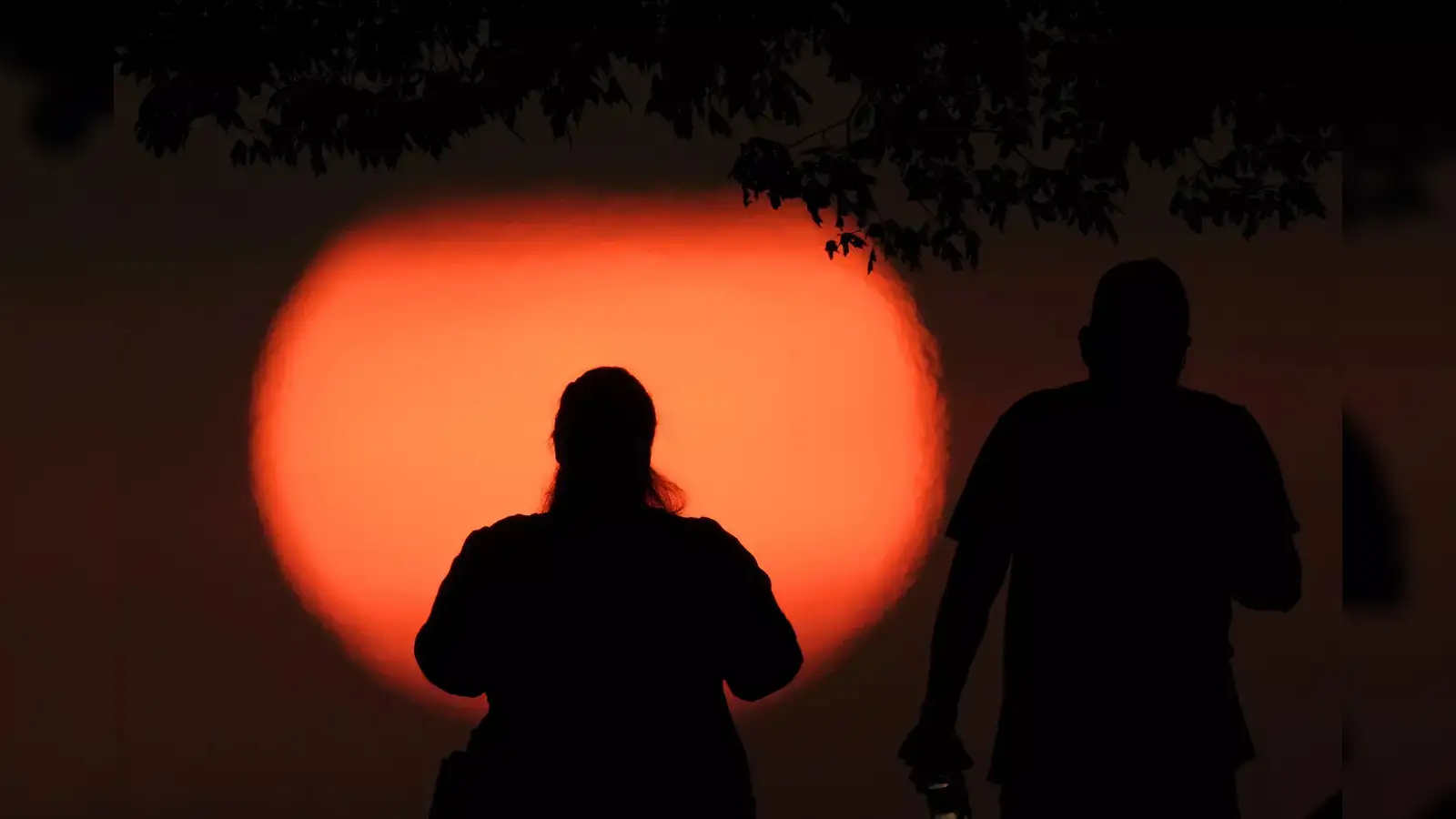 Heat Wave USA 2023: Heat wave forces schools closings, early 