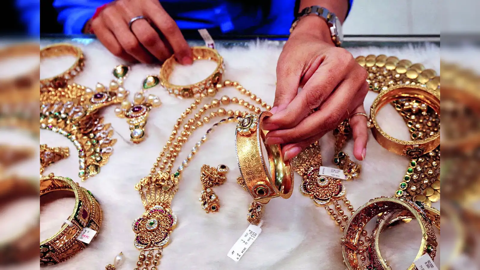 Jewellery exporters step up online play to reach US buyers  