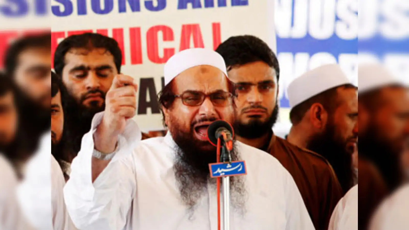 mumbai terror attack: Lashkar-e-Taiba, Jamat-ud-Dawa trying to acquire  weapons of mass destruction: Book - The Economic Times