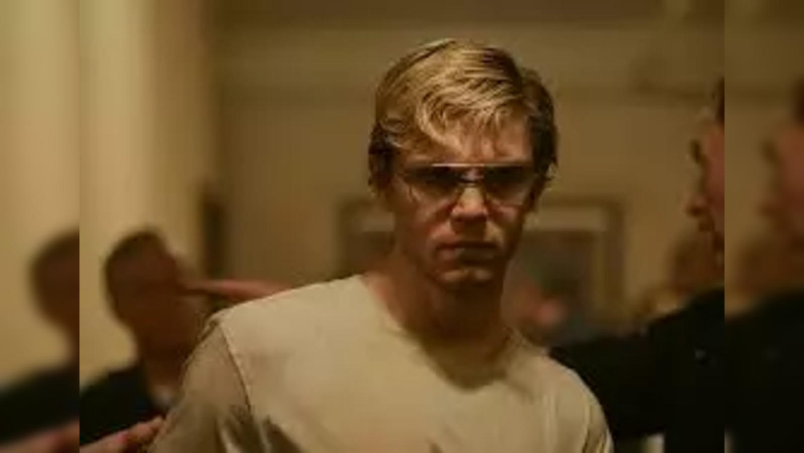 How Evan Peters Became Jeffrey Dahmer: Ryan Murphy, Cast
