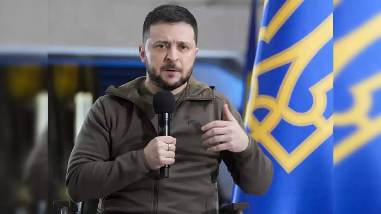 zelensky: Ukraine President Zelensky sacks top prosecutor, security head in  shakeup - The Economic Times