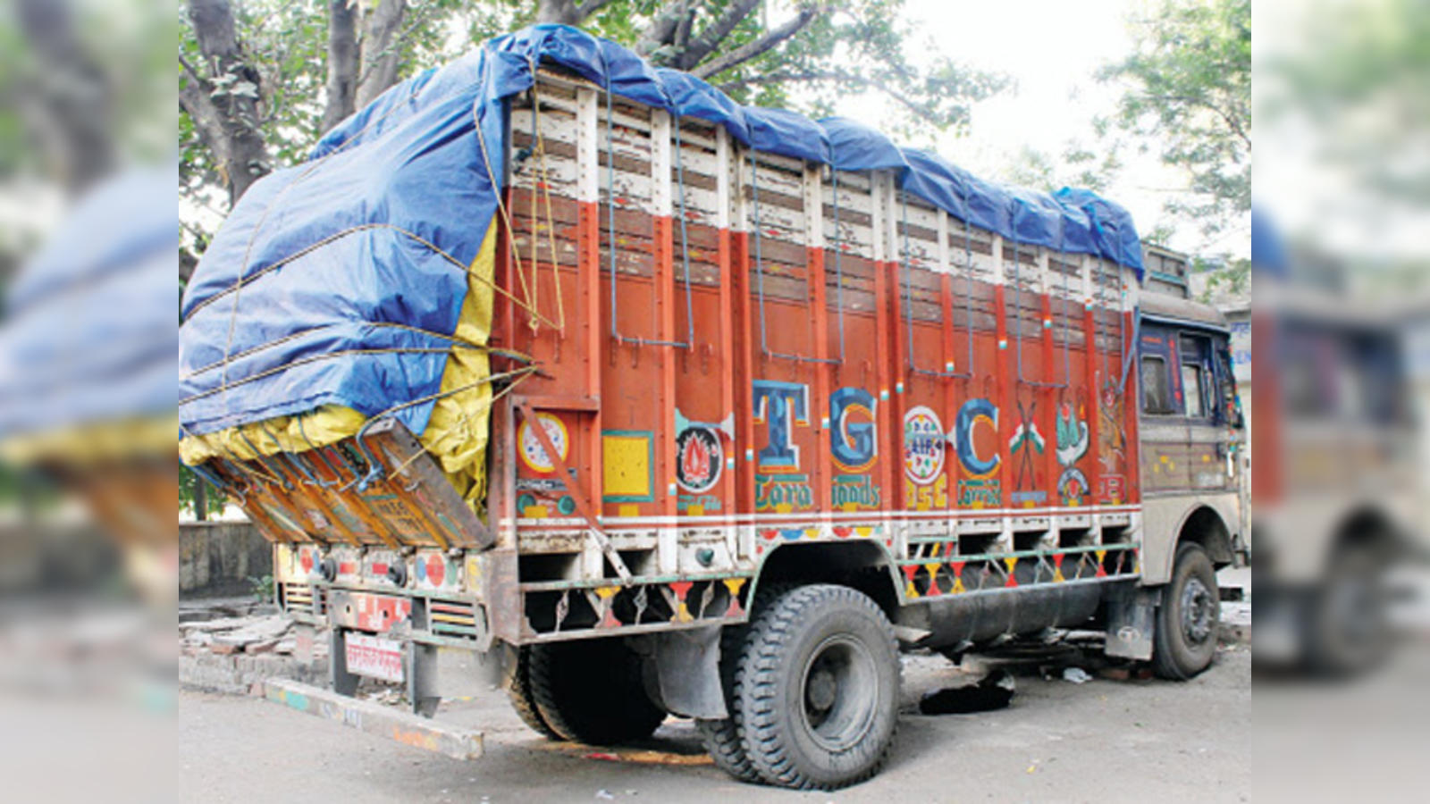 Satellite technology to check overloaded vehicles in UP