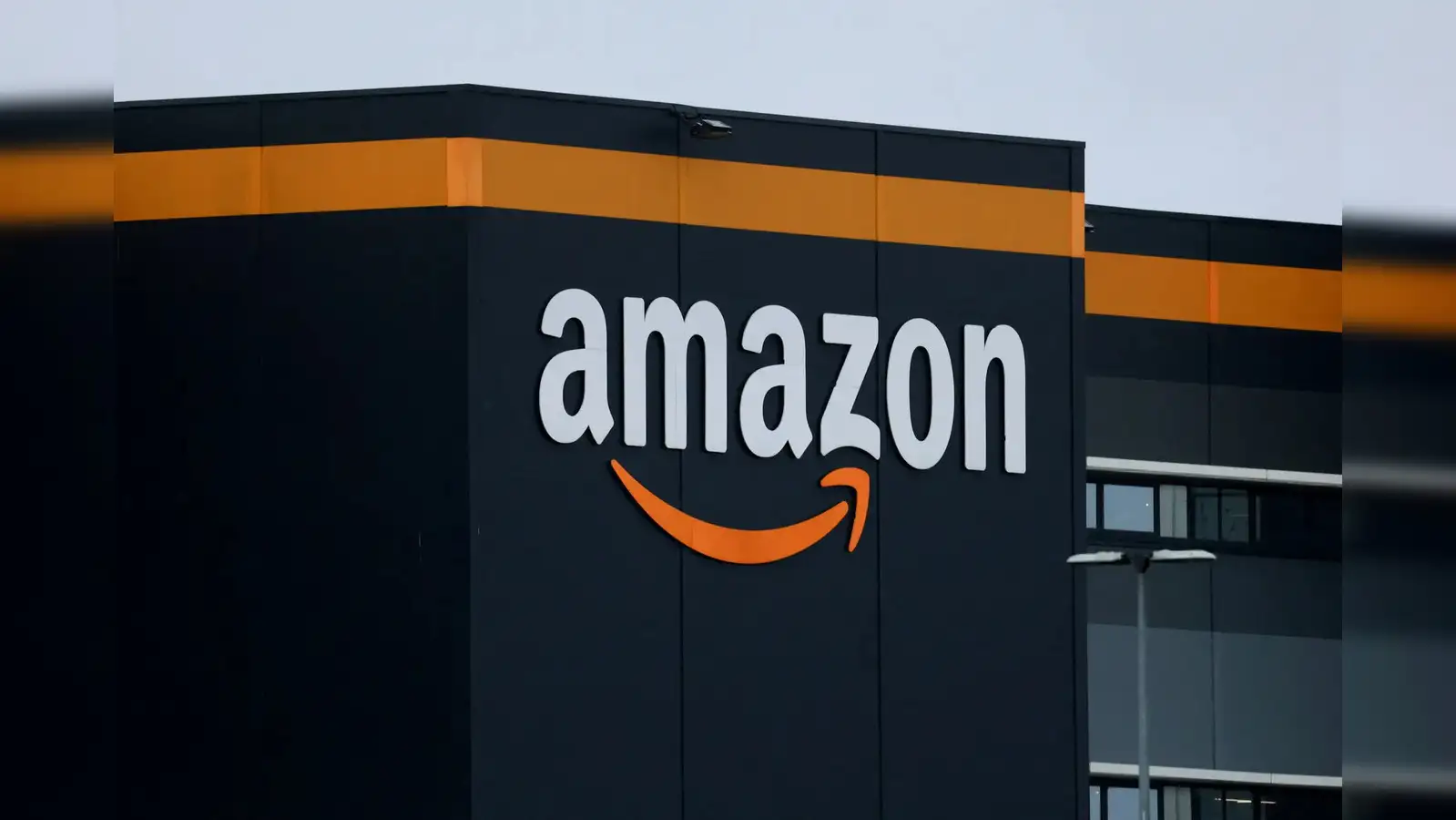 AMZN stock price target: AMZN stock forecast: Bull, bear, baseline  predictions and key drivers explained – will Amazon stock soar or crash by  2030? - The Economic Times