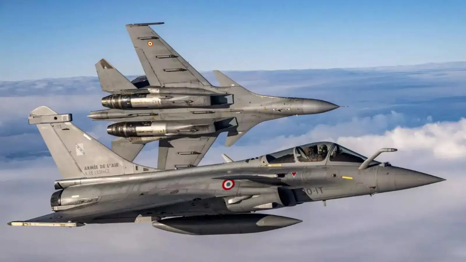 Rafale reloaded: India makes ₹3.25 lakh cr bet on 114 French fighter jets  to boost defence muscle - The Economic Times