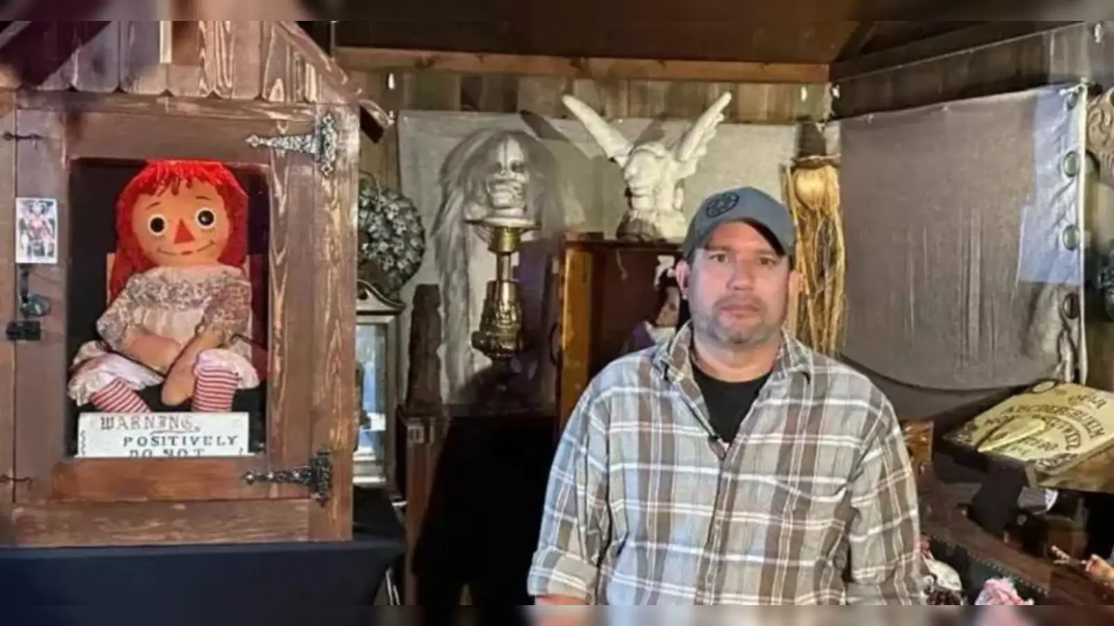 Paranormal Investigator Dan Rivera Dies Suddenly on 'Annabelle' Haunted Doll  Tour : r/NewOrleans, image size:1600x900