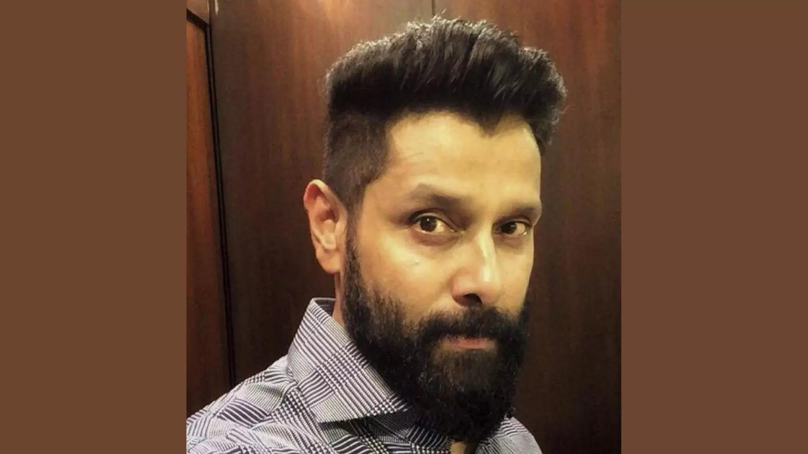 Kadaram Kondan box office collection: Chiyaan Vikram starrer beats big  Hollywood movie The Lion King, earns this big amount - Rs 50 crore! | Zee  Business