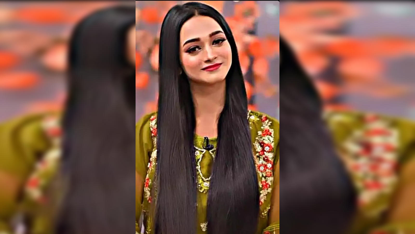 Indian School Girlsxxx Video - Pakistani girl Ayesha lip-syncs to Future's popular song 'Mask Off' in a  new video, check out - The Economic Times