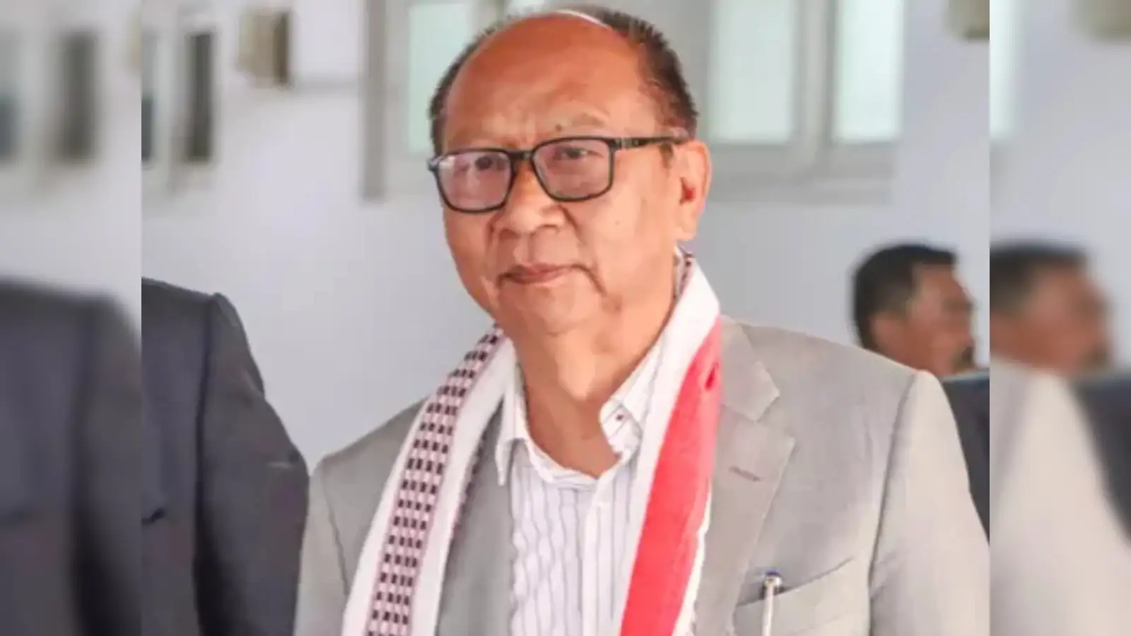 Manipur CM unveils memorial in honour of WWII Japanese bombing victims