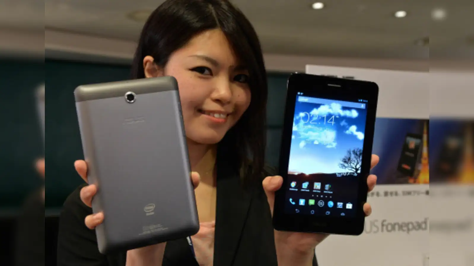 Asus launches 7-inch phablet called Fonepad on Android platform with 3G  connectivity - The Economic Times