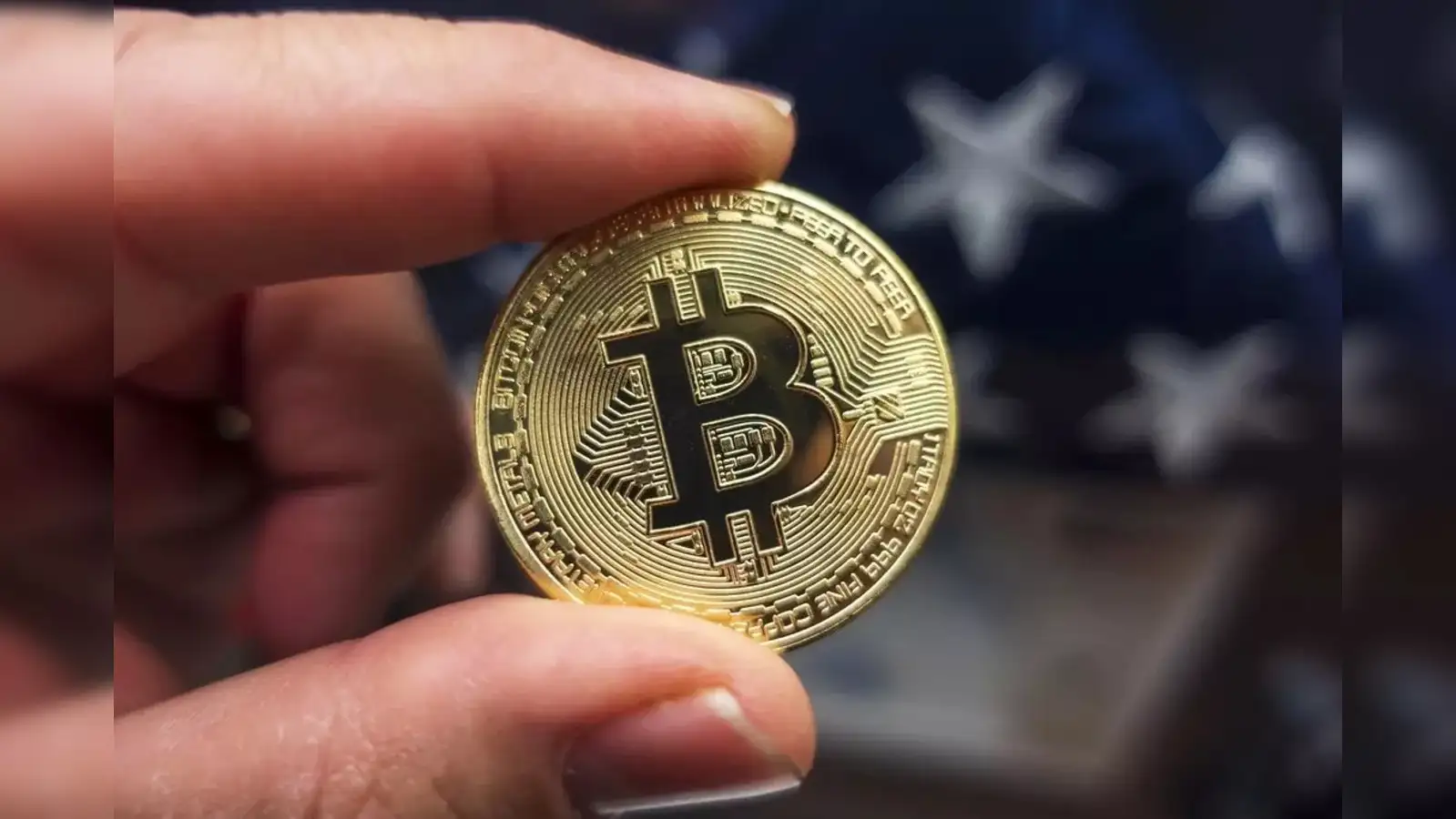 bitcoin etf: Low-cost spot bitcoin ETFs threaten to erode Coinbase margin,  trading volume - The Economic Times